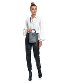 Borsa a tracolla Cristiana in vera pelle Grigio