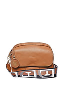 Borsa a tracolla Amina in vera pelle Cognac